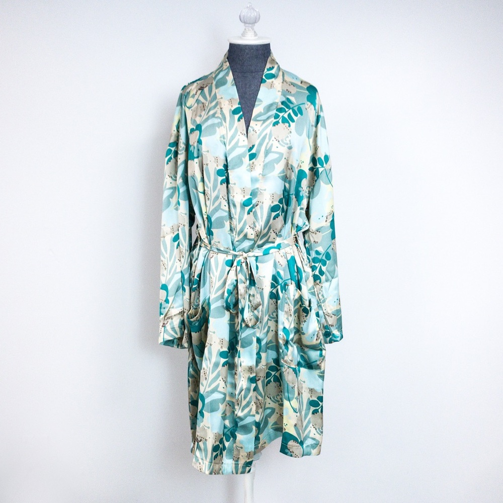 Pusheen Silk Robe